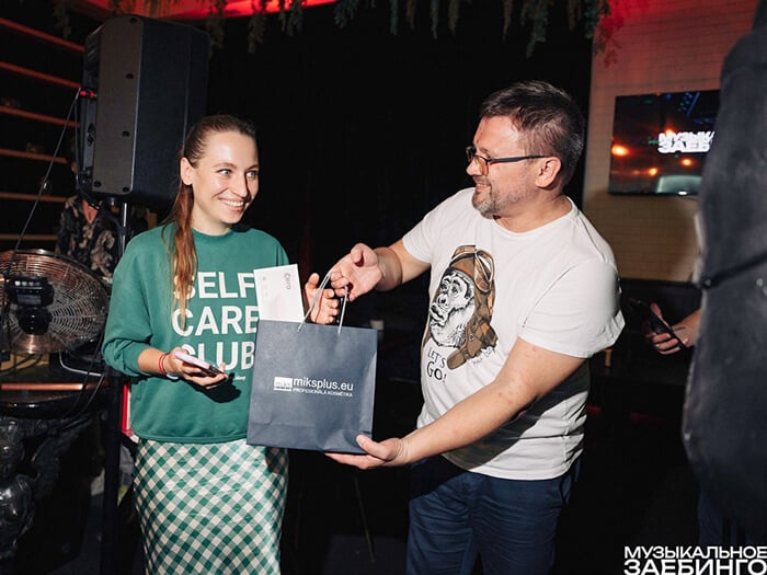 Спонсорство 8